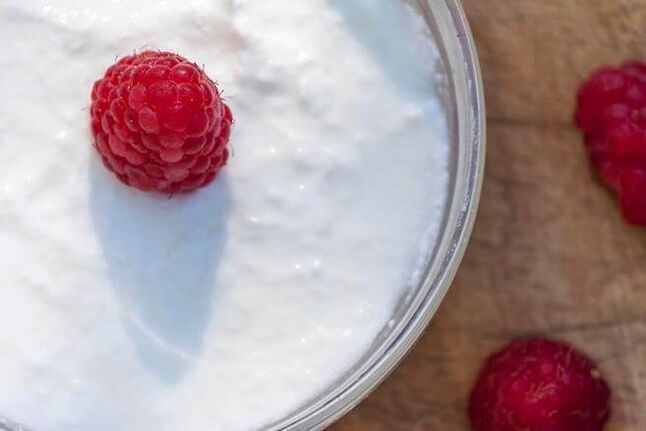 Dans le cadre d'un régime pauvre en glucides, vous pouvez déguster un dessert lacté